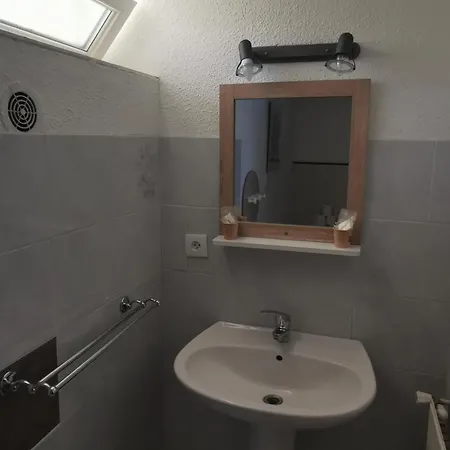 Les Tamaris Отель