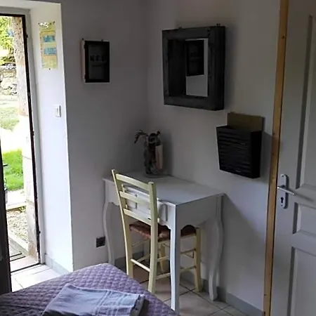 Hotel Les Tamaris 2*