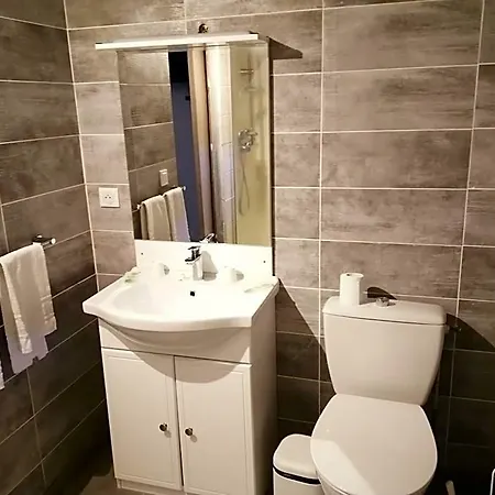 Hotel Les Tamaris 2*