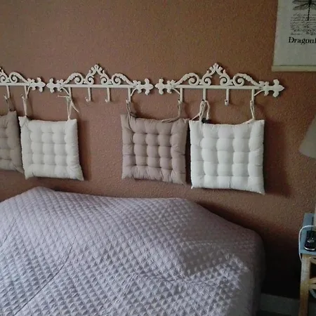 Les Tamaris Отель