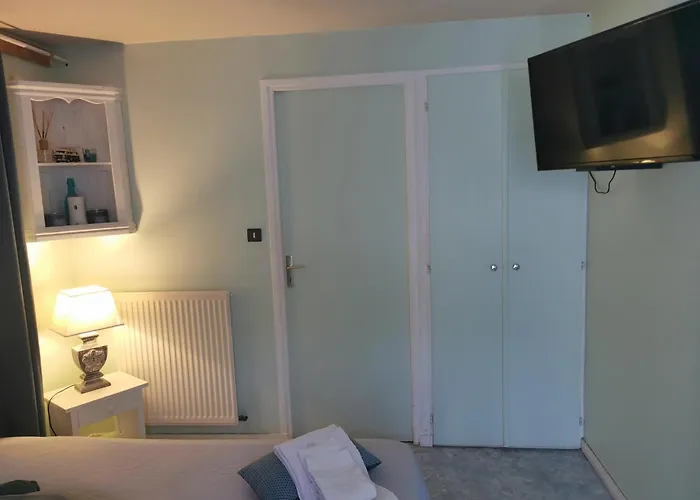 Hotel Les Tamaris 2*