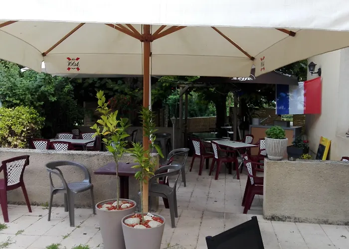 Les Tamaris Hotel 2*