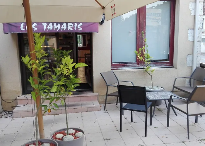 Les Tamaris Hotel 2*