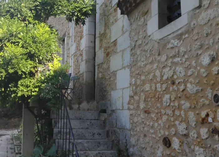 Hotel Les Tamaris 2*