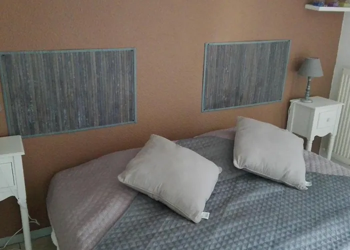 Les Tamaris Hotel 2*